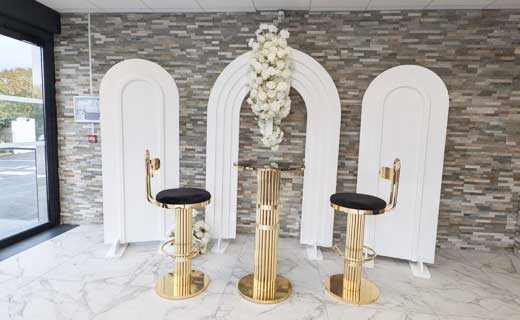 Entrée et accueil de la salle